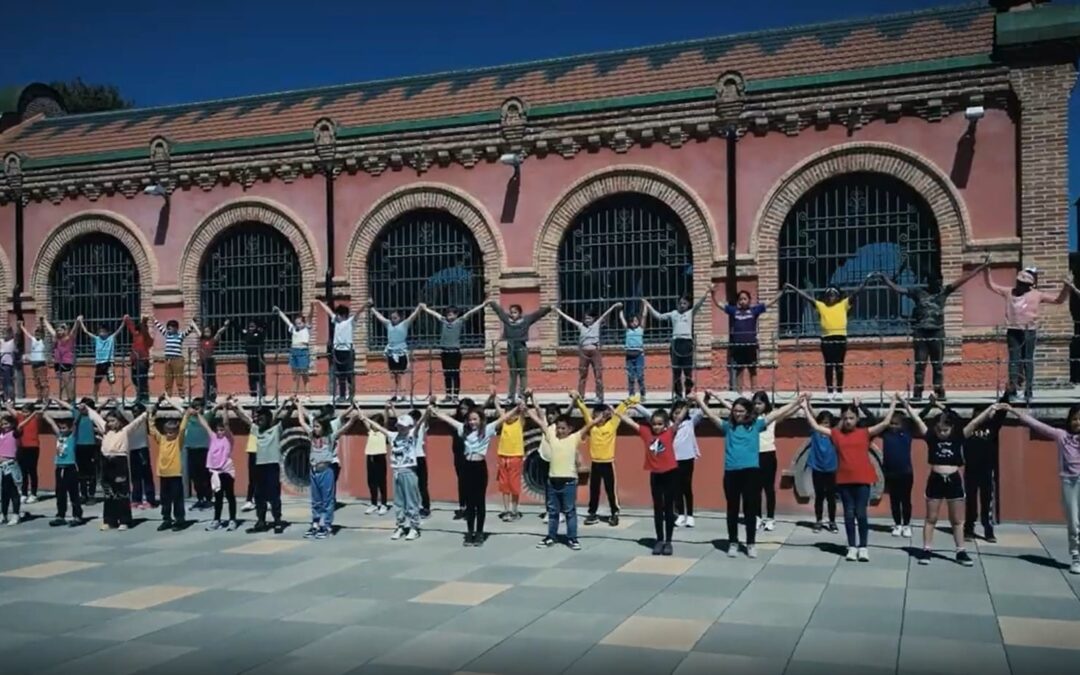 Estrena del videoclip de Diferent amb participació dels petits de la Fundació